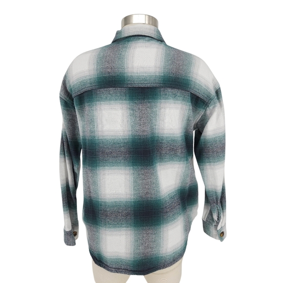 Hollister Boyfriend Flannel Shacket Green Plaid Long Sleeve Button Shirt Medium - Picture 4 of 6